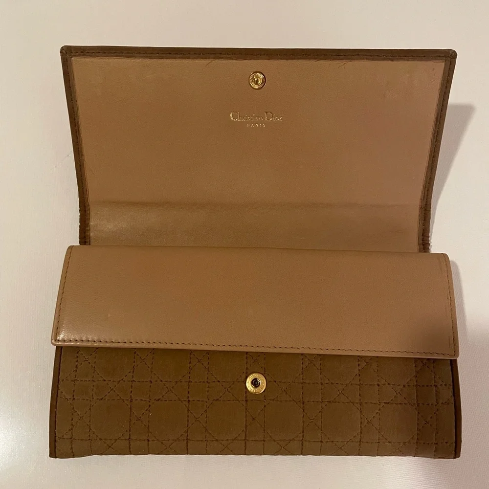 Dior Wallet